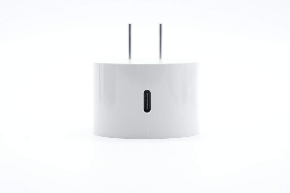Netzteil Meta Original Quest Pro 45W China PIN USB-C Power Adapter White